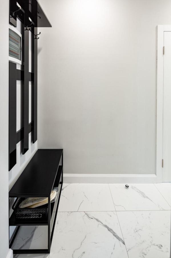 Братів Рогатинців 9/1 Lviv Extérieur photo